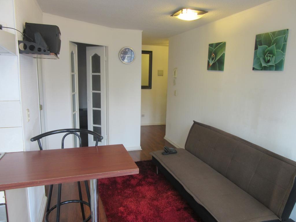 Departamento Paseo Bulnes Metro La Moneda Apartment Сантяго Екстериор снимка