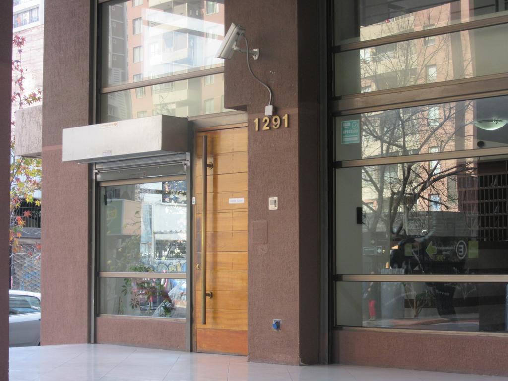 Departamento Paseo Bulnes Metro La Moneda Apartment Сантяго Екстериор снимка