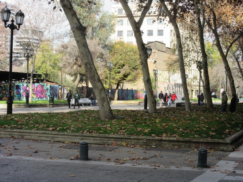 Departamento Paseo Bulnes Metro La Moneda Apartment Сантяго Екстериор снимка